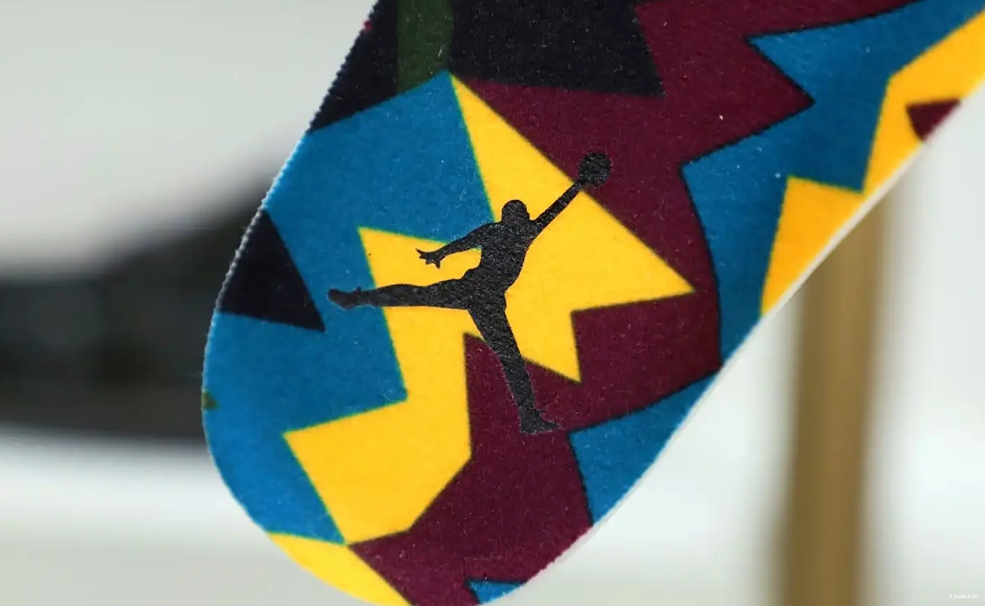 JORDAN AIR BORDEAUX RETRO 6 0502